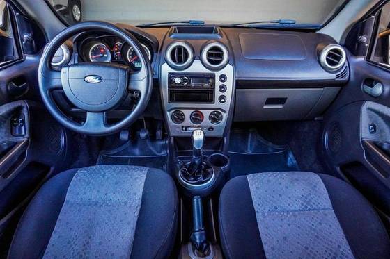 FORD FIESTA 1.6 ROCAM 8V FLEX 4P MANUAL